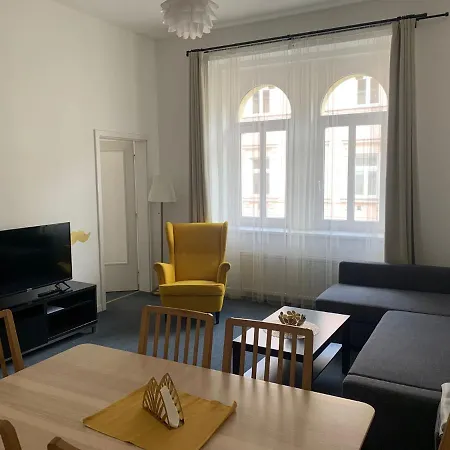 Little Tom Apartments Prag Exterior foto